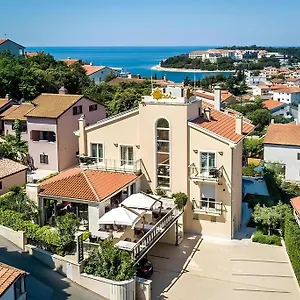 https://boutique-hotel-oasi.pula-hotels.org