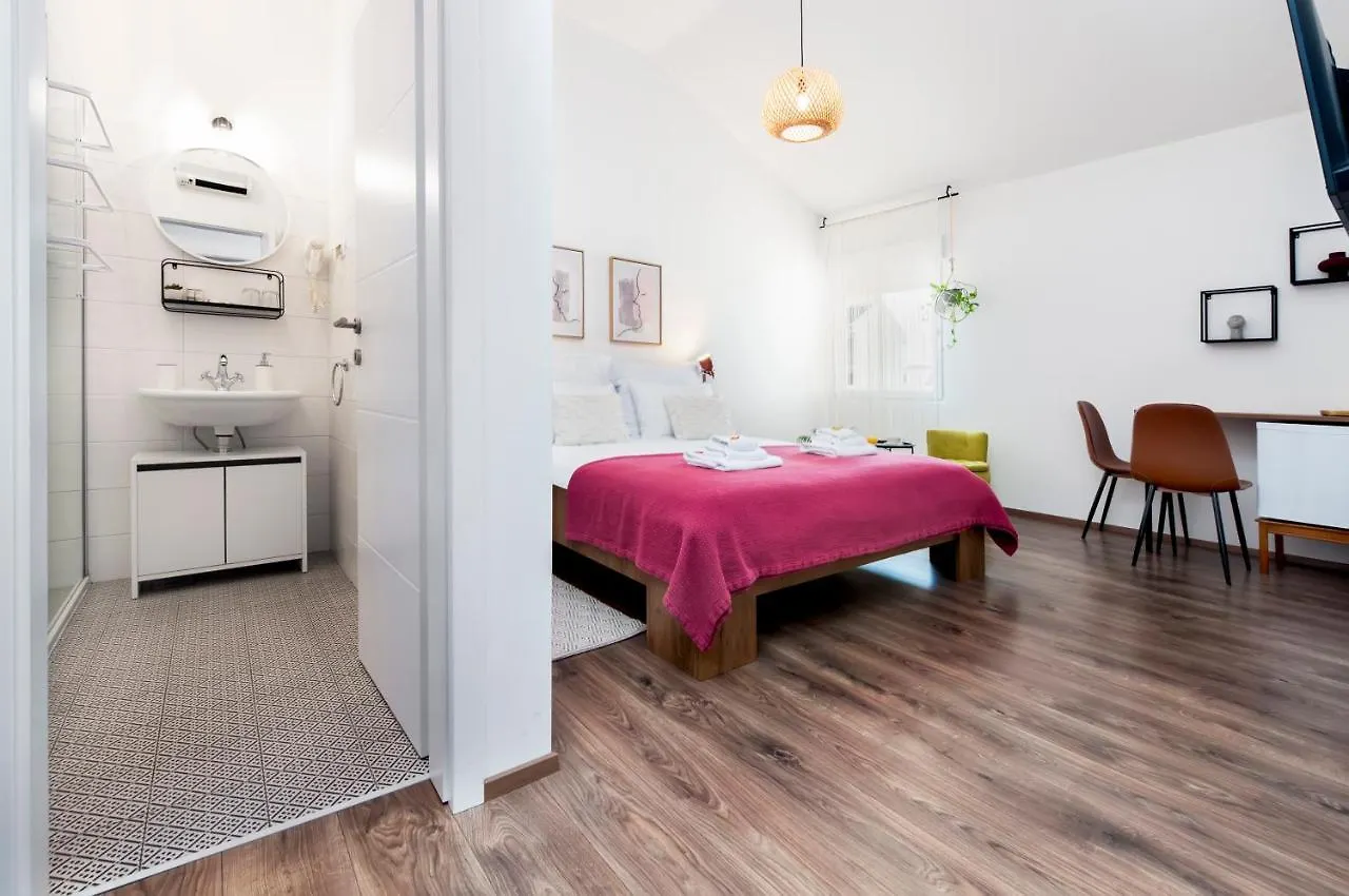 Bed&Breakfast Bohemian Rovinj 4*,  Croatia